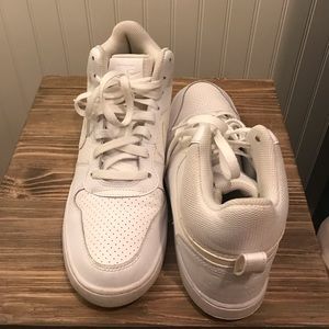 NIKE Ebernon Mid Hightop Sneaker